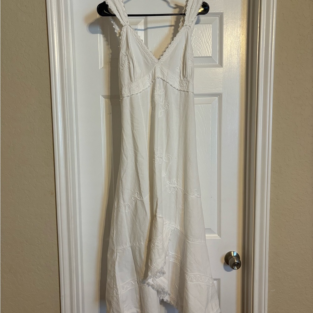 Elegant White Women's Dress